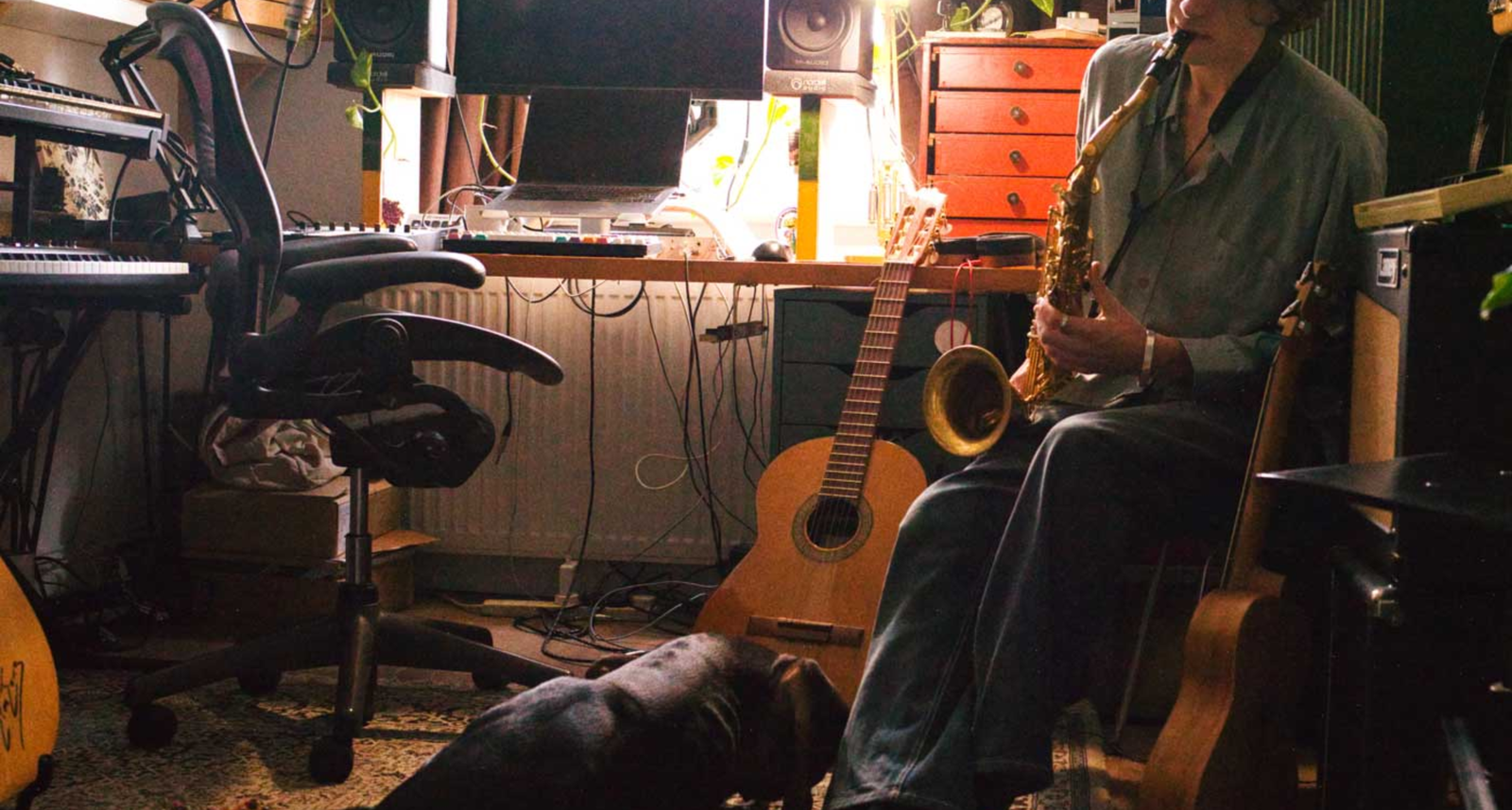 Quinn Oulton recording saxophone in his room for Acoustic Oddities.